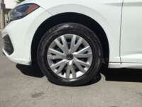 Volkswagen Jetta 2022 4p Trendline L4/1.4/T Tiptronic 2022 Volkswagen Jetta Venta Llantas 10