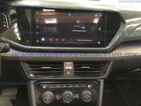 Volkswagen Taos 2024 5p Highline L4/1.4/T Tiptronic 2024 Volkswagen Taos Ingreso Interiores 7