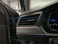 Volkswagen Jetta 2024 4p Trendline L4/1.4/T Tiptronic IMG_6838