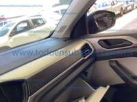 Volkswagen Taigun 2024 5p Trendline L3/1.0/T Tiptronic 2024 Volkswagen Taigun Ingreso Interiores 18