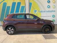 Volkswagen T-Cross 2021 5p Highline L4/1.6 Tiptronic 2021 Volkswagen T-Cross Venta Exteriores 4
