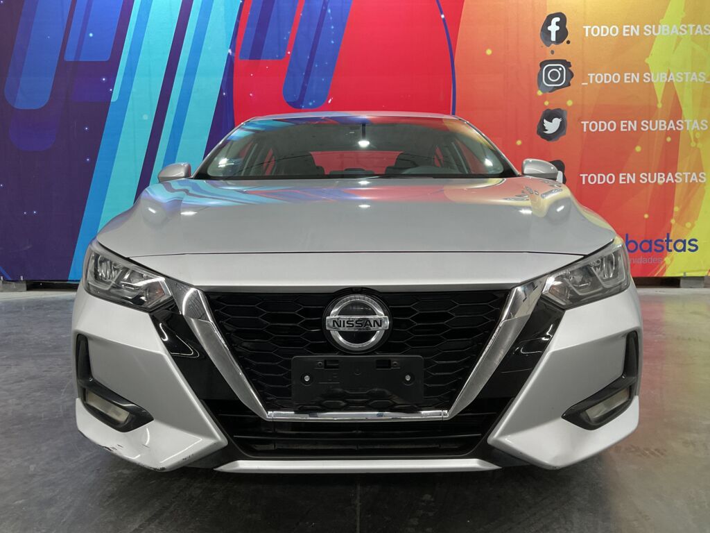 Nissan Sentra 2021 4p Advance L4/2.0 CVT 2021 Nissan Sentra Venta Exteriores 2