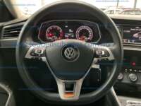 Volkswagen Jetta 2020 4p Trendline L4/1.4/T Man IMG_7075