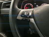 Volkswagen Jetta 2020 4p Trendline L4/1.4/T Man IMG_7076