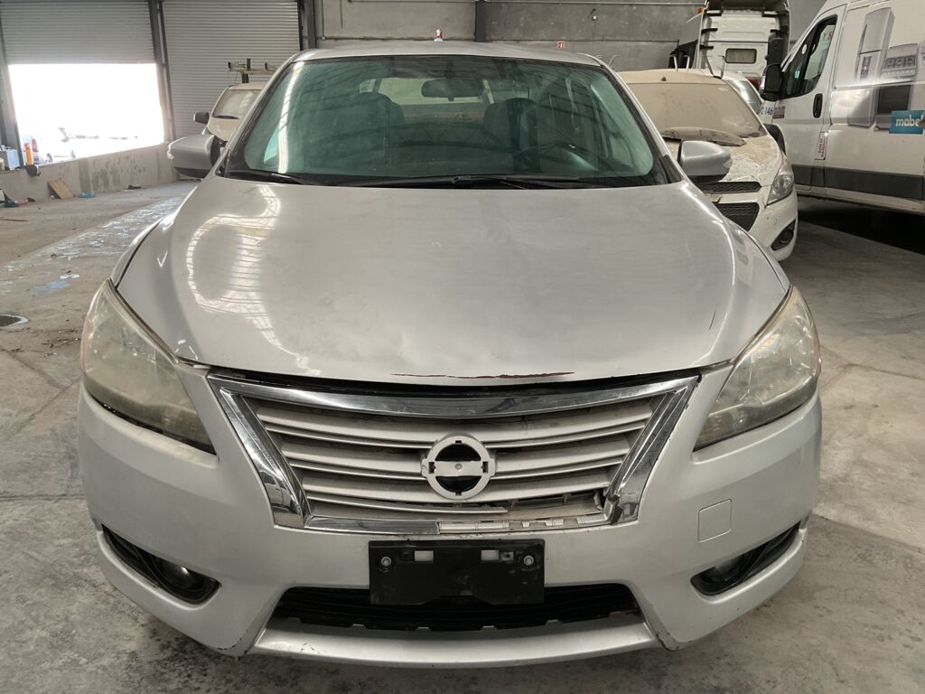 Nissan Sentra 2016 4p Advance L4/1.8 CVT 2016 Nissan Sentra Venta Exteriores 2