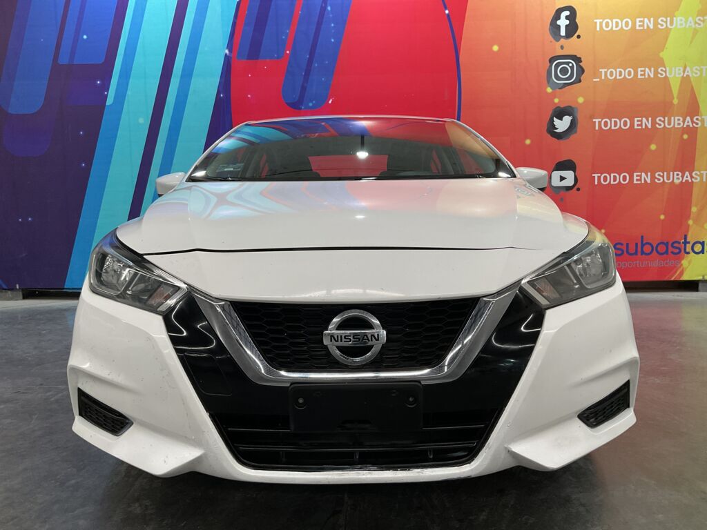 Nissan Versa 2020 4p Sense L4/1.6 CVT Línea Nueva 2020 Nissan Versa Venta Exteriores 2