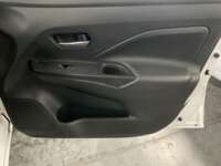 Nissan Versa 2020 4p Sense L4/1.6 CVT Línea Nueva 2020 Nissan Versa Venta Interiores 15