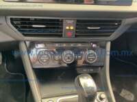 Volkswagen Jetta 2025 4p Trendline L4/1.4/T Tiptronic Línea Nueva 2025 Volkswagen Jetta Ingreso Interiores 9