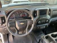 Chevrolet Silverado 2021 4p WT Doble Cabina 4X4 V6/4.3 Aut  2021 Chevrolet Silverado Venta Interiores 1