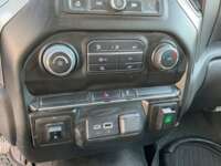 Chevrolet Silverado 2021 4p WT Doble Cabina 4X4 V6/4.3 Aut  2021 Chevrolet Silverado Venta Interiores 4