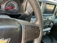 Chevrolet Silverado 2021 4p WT Doble Cabina 4X4 V6/4.3 Aut  2021 Chevrolet Silverado Venta Interiores 8