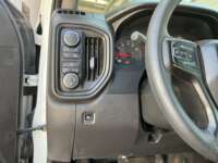 Chevrolet Silverado 2021 4p WT Doble Cabina 4X4 V6/4.3 Aut  2021 Chevrolet Silverado Venta Interiores 10