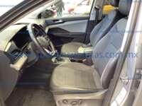 Volkswagen Taos 2021 5p Comfortline L4/1.4/T Aut IMG_5161