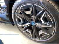 BMW iX 2025 5p xDrive 40 EV 76.6 kWh IMG_8273