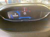 Peugeot 3008 2022 5p Active L4/1.6/T Aut 2022 Peugeot 3008 Ingreso Interiores 3