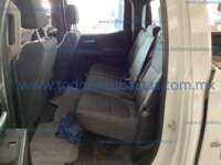 Chevrolet Silverado 1500 2020 4p WT Doble Cabina V6/4.3 Aut 4x4 IMG_2232