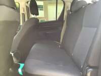 Toyota Hilux 2022 4p Doble Cabina Diesel L4/2.8/T Man 4X4 2022 Toyota Hilux Venta Interiores 12