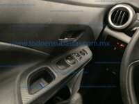 Nissan Versa 2021 4p Sense L4/1.6 CVT IMG_7720