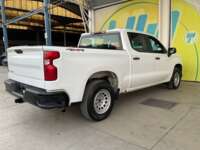 Chevrolet Silverado 2020 4p WT Doble Cabina 4x4 V6/4.3 Aut 2020 Chevrolet Silverado Venta Exteriores 5