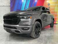 Ram 1500 2022 4p Laramie Sport Crew Cab V8/5.7 Aut 4x4 MHEV 2022 Ram 1500 Venta Exteriores 1