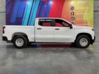 Chevrolet Silverado 1500 2020 4p WT Doble Cabina V6/4.3 Aut 4x4 2020 Chevrolet Silverado 1500 Venta Exteriores 8
