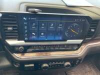 Chevrolet Cheyenne 2024 2p LT Cabina Regular V8/5.3 Aut 4X4 IMG_7347