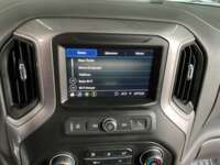 Chevrolet Silverado 1500 2020 4p WT Doble Cabina V6/4.3 Aut 4x4 2020 Chevrolet Silverado 1500 Venta Interiores 6