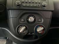 Nissan March 2023 5p Sense L4/1.6 Aut 2023 Nissan March Venta Interiores 9