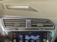 Volkswagen Tiguan 2021 5p R-Line L4/1.4/T DSG 2021 Volkswagen Tiguan Venta Interiores 7