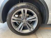 Volkswagen Tiguan 2021 5p R-Line L4/1.4/T DSG 2021 Volkswagen Tiguan Venta Llantas 7