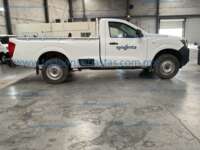 Nissan NP300 Pick Up 2022 2p L4/2.5 Man A/C 2022 Nissan NP300 Pick Up Ingreso Exteriores 4