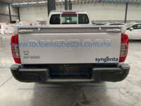 Nissan NP300 Pick Up 2022 2p L4/2.5 Man A/C 2022 Nissan NP300 Pick Up Ingreso Exteriores 6