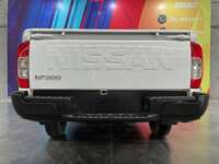 Nissan NP300 Pick Up 2022 2p L4/2.5 Man A/C 2022 Nissan NP300 Pick Up Venta Exteriores 6