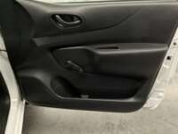 Nissan NP300 Pick Up 2022 2p L4/2.5 Man A/C 2022 Nissan NP300 Pick Up Venta Interiores 14