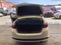 Mazda 2 2021 4p Sedán i L4/1.5 Aut IMG_1361