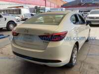 Mazda 2 2021 4p Sedán i L4/1.5 Aut IMG_1332