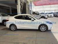 Mazda 2 2021 4p Sedán i L4/1.5 Aut IMG_1331