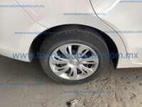 Mazda 2 2021 4p Sedán i L4/1.5 Aut IMG_6298