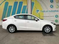 Mazda 2 2021 4p Sedán i L4/1.5 Aut 2021 Mazda 2 Venta Exteriores 4