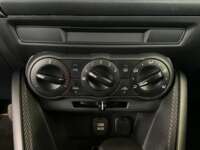 Mazda 2 2021 4p Sedán i L4/1.5 Aut 2021 Mazda 2 Venta Interiores 8