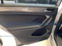 Volkswagen Tiguan 2023 5p R-Line L4/1.4/T DSG 2023 Volkswagen Tiguan Ingreso Interiores 21