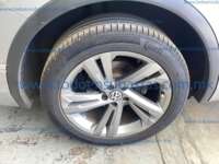 Volkswagen Tiguan 2023 5p R-Line L4/1.4/T DSG 2023 Volkswagen Tiguan Ingreso Llantas 3