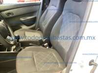 Renault Kwid 2023 5p Intens  L3/1.0 Man Línea Nueva 2023 Renault Kwid Ingreso Interiores 1