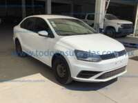 Volkswagen Vento 2020 4p Startline L4/1.6 Man IMG_5549