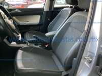 Volkswagen Virtus 2024 4p Comfortline L4/1.6 Tiptronic 2024 Volkswagen Virtus Ingreso Interiores 1