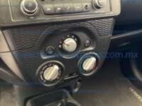 Nissan March 2023 5p Sense L4/1.6 Aut 2023 Nissan March Ingreso Interiores 8