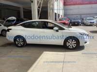 Nissan Versa 2021 4p Sense L4/1.6 CVT IMG_1430