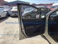 Nissan Versa 2021 4p Sense L4/1.6 CVT IMG_1435