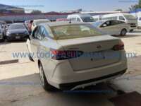 Nissan Versa 2021 4p Sense L4/1.6 CVT IMG_1389