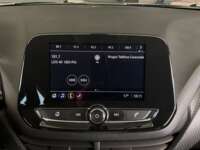 Chevrolet Onix 2021 4p LS L3/1.0/T Aut 2021 Chevrolet Onix Venta Interiores 6